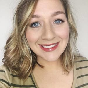 Meet your Posher, Lynsey